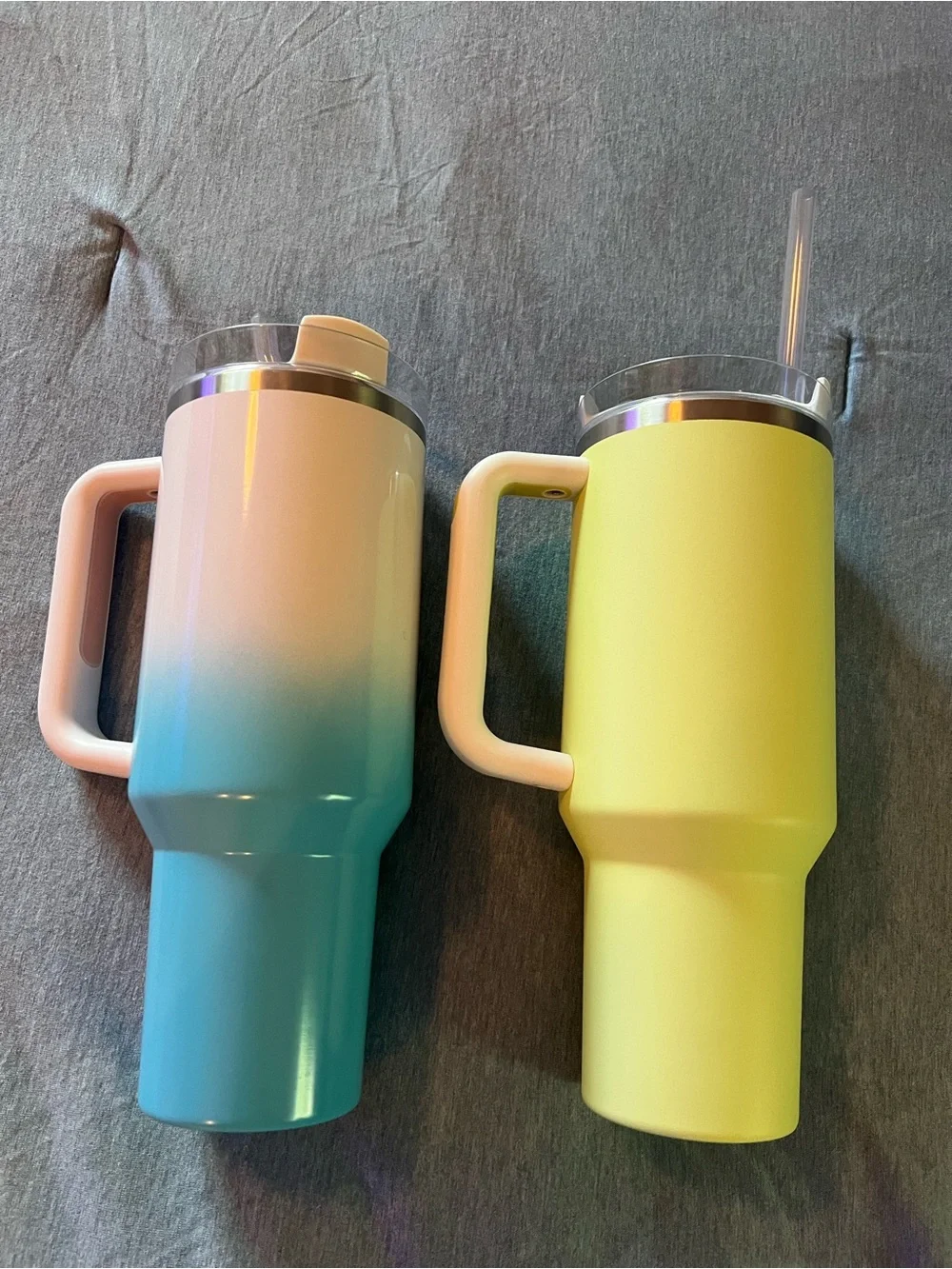 Two Stanley 40 oz. Vessels - Picture 2 of 5